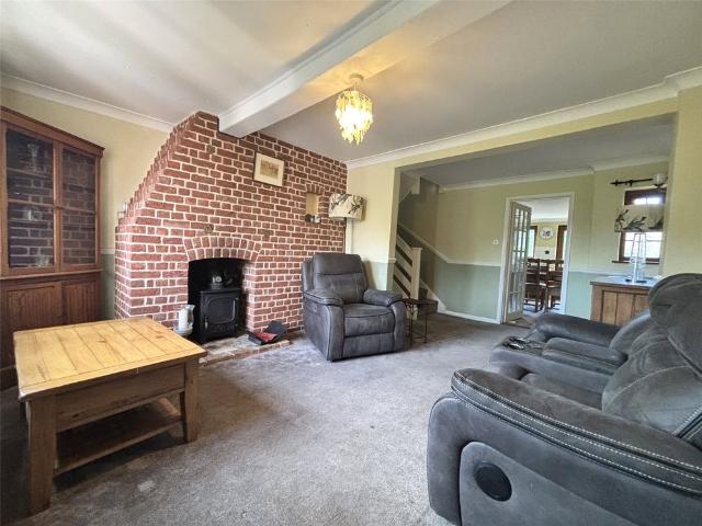 House for rent in Chipping Hill, Essex