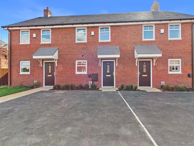 Apartment for rent in Woodway Park, West Midlands