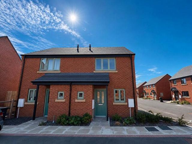Apartment for rent in Priors Hall Park