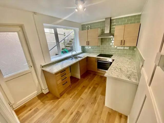 Apartment for rent in Nangreaves, Wales