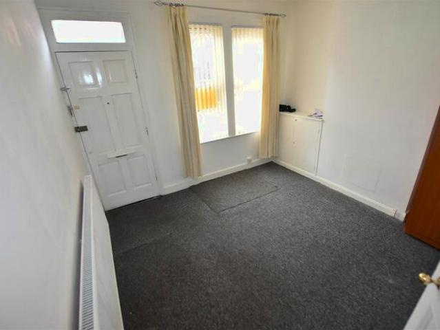 Apartment for rent in West End, Old Wharf