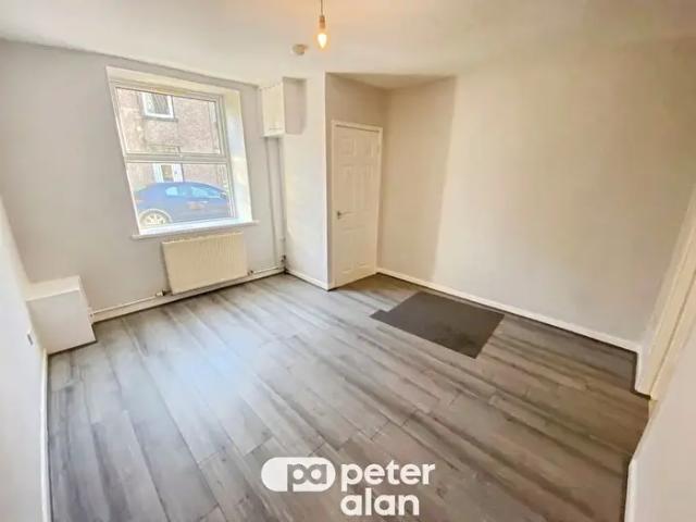 Apartment for rent in Aberaman South, Cwmaman