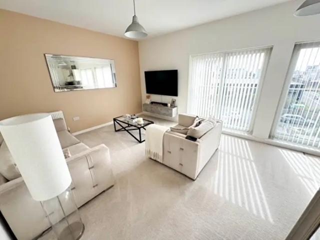 Apartment for rent in Hafod, Swansea