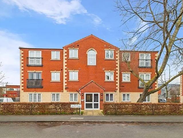 Apartment for rent in Beamhurst, Staffordshire