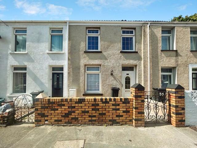 Apartment for rent in Cimla, Neath