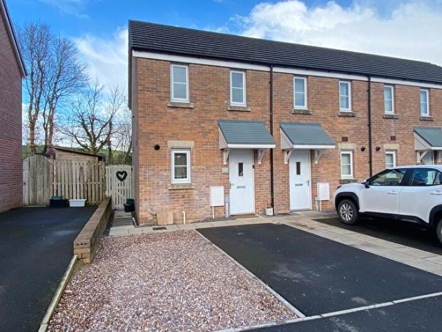Apartment for rent in Carmarthen, Wales