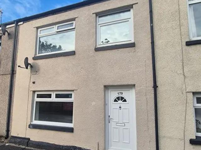 Apartment for rent in Briton Ferry, Wales