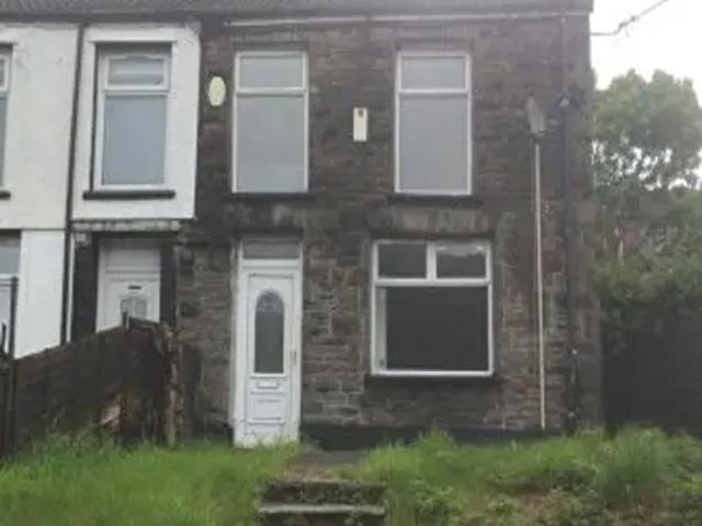 Apartment for rent in Ystrad, Gelli