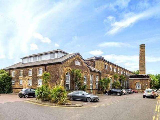 House for rent in Gidea Park House for rent in Gidea Park