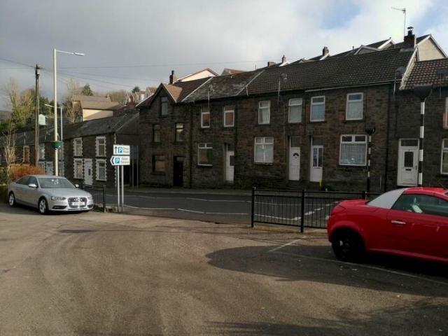 Apartment for rent in Penygraig