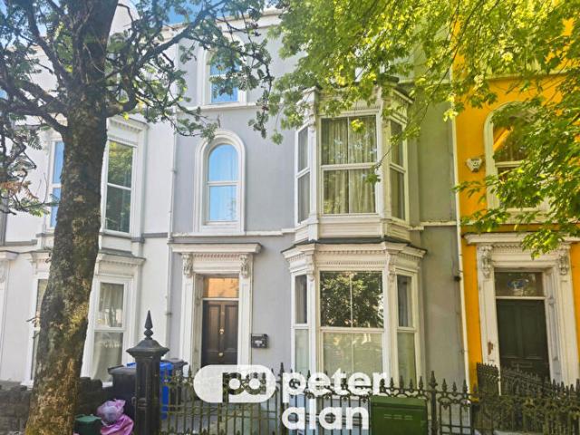Apartment for rent in Nangreaves, Wales