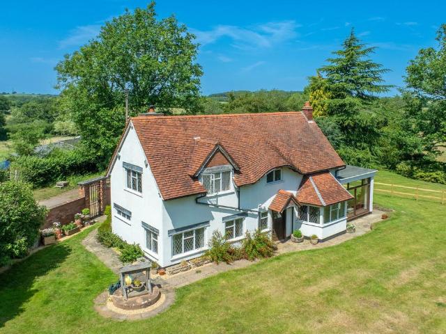Land for sale in Alderminster, Warwickshire