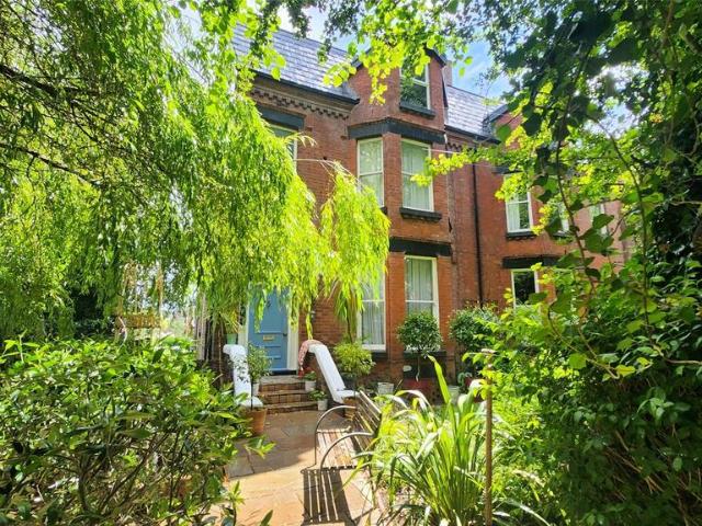 Land for sale in Calderstones