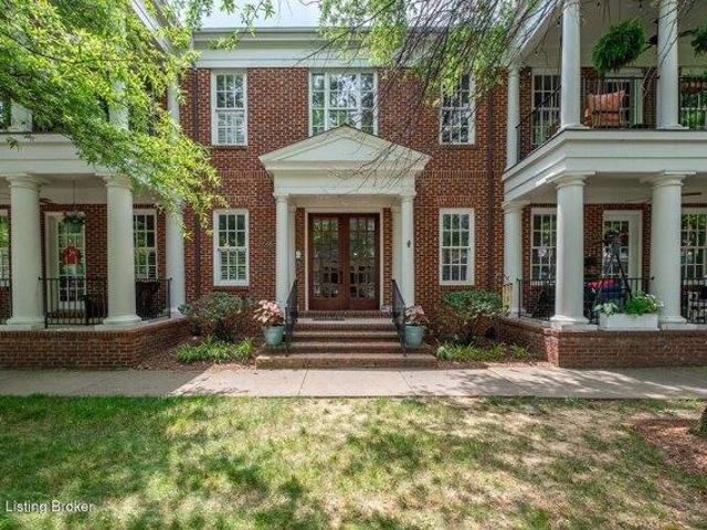 Condo for sale in Prospect