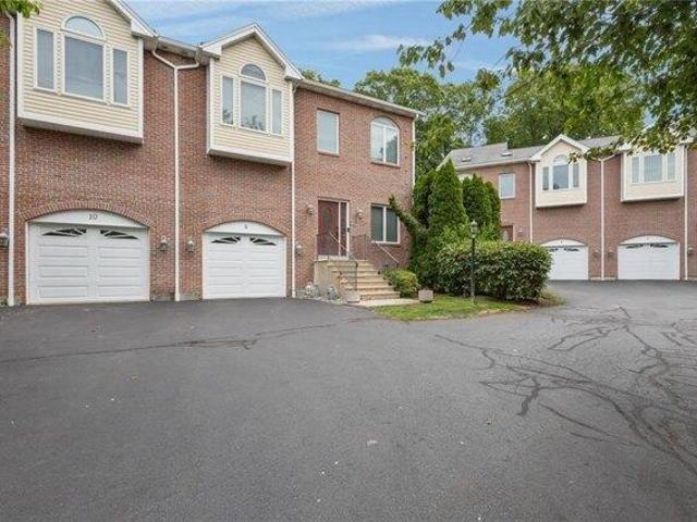 House for sale in Manton, Providence