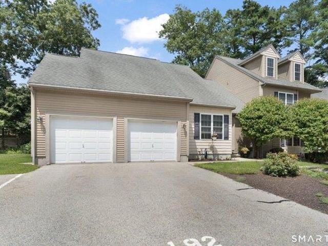 Condo for sale in Putnam, Connecticut