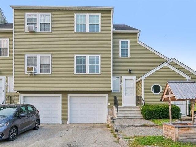 House for sale in Putnam, Connecticut