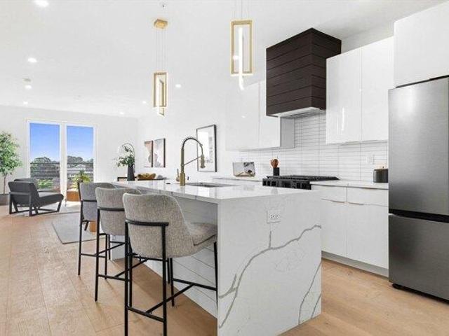 Condo for sale in Quincy, Massachusetts