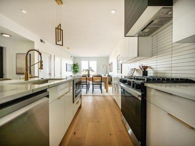 Condo for sale in Quincy, Massachusetts