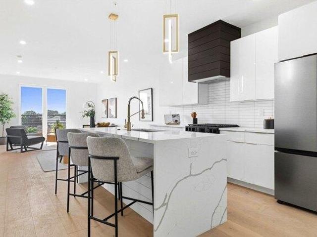 Condo for sale in Quincy, Massachusetts