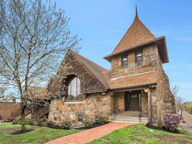 Condo for sale in Quincy, Massachusetts