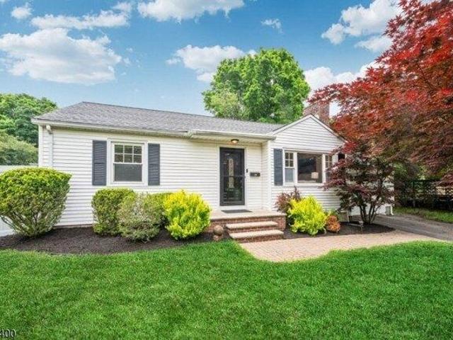 House for sale in Ramsey, New Jersey