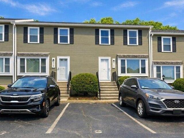 Condo for sale in Randolph, Massachusetts