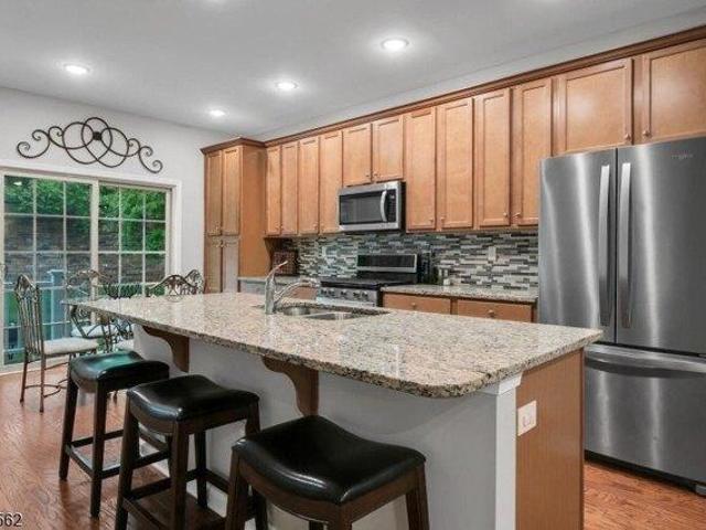 Condo for sale in Randolph