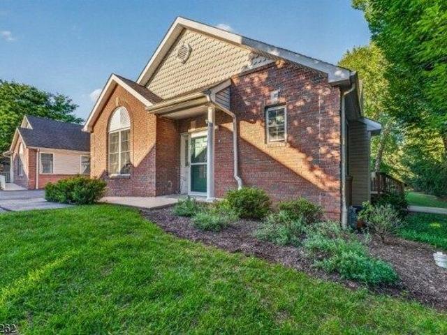 House for sale in Ringoes, New Jersey