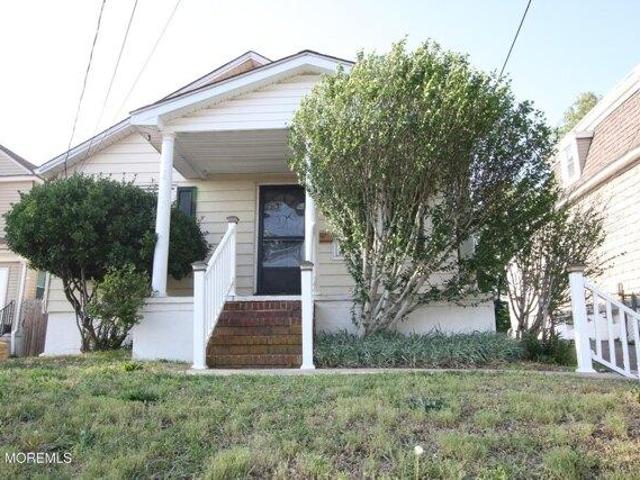 House for sale in Red Bank, Monmouth County