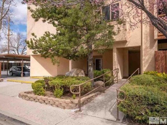 Condo for sale in Reno