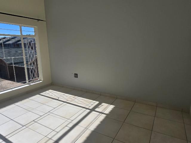 Apartment for rent in Sasolburg, Metsimaholo Local Municipality