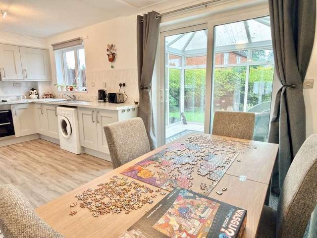 House for sale in Crookhill, Worcestershire