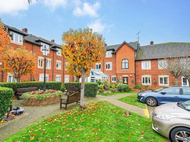 House for sale in Leighton-Linslade, Leighton Buzzard