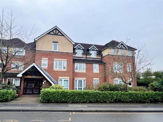 House for sale in Shirley, West Midlands