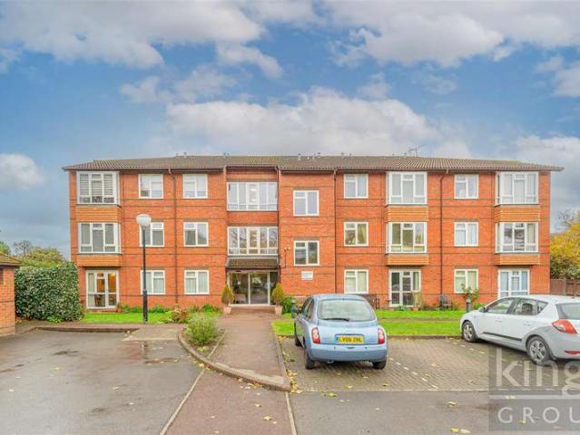 House for sale in Greater London
