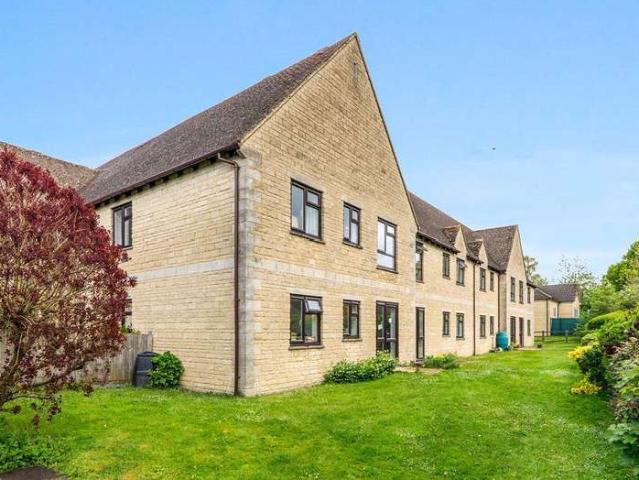 House for sale in Minchinhampton, School House