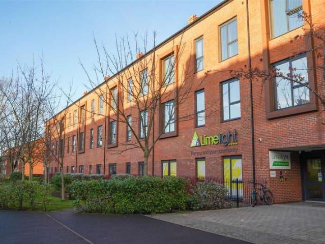 House for sale in Old Trafford, Trafford Park