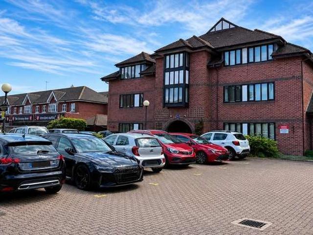 House for sale in Cliff Hill, Warwick