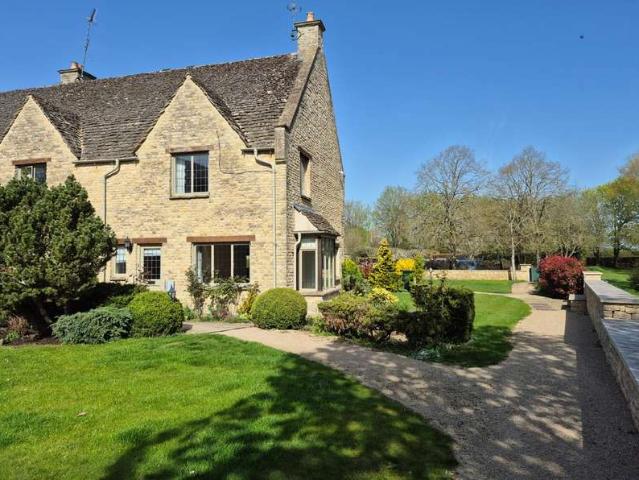 House for rent in Black Bourton, Oxfordshire