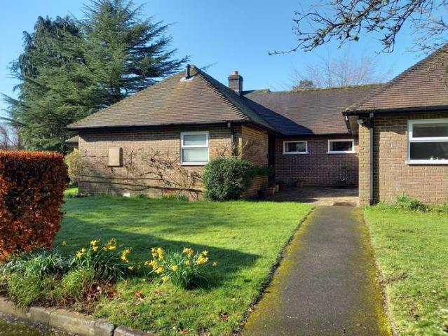 House for sale in Kings Worthy, Hampshire