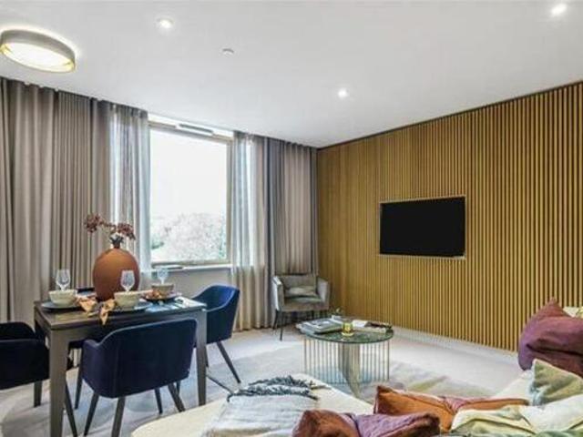 House for rent in Surrey