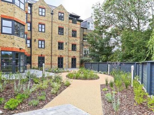 House for rent in Lyons, Greater London