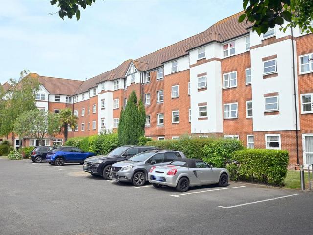 House for sale in Eastbourne, East Sussex