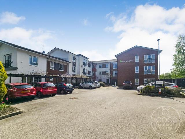 House for sale in Handforth