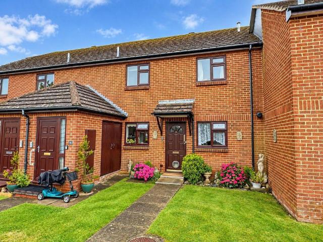 House for sale in Ancton, Arun