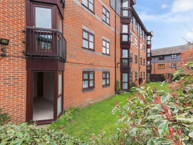 House for sale in Welling, Greater London
