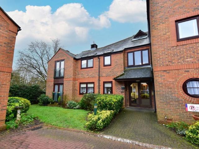 House for sale in Pouchen End, Hertfordshire