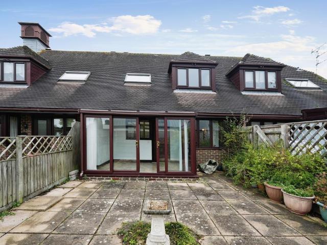 House for sale in Alveston