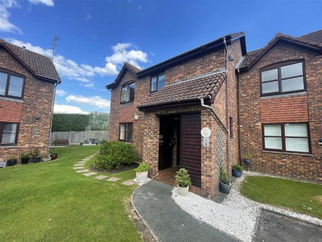 House for sale in Heswall, Wirral